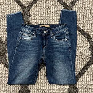Joe’s jeans skinny ankle size 24 distressed hemming